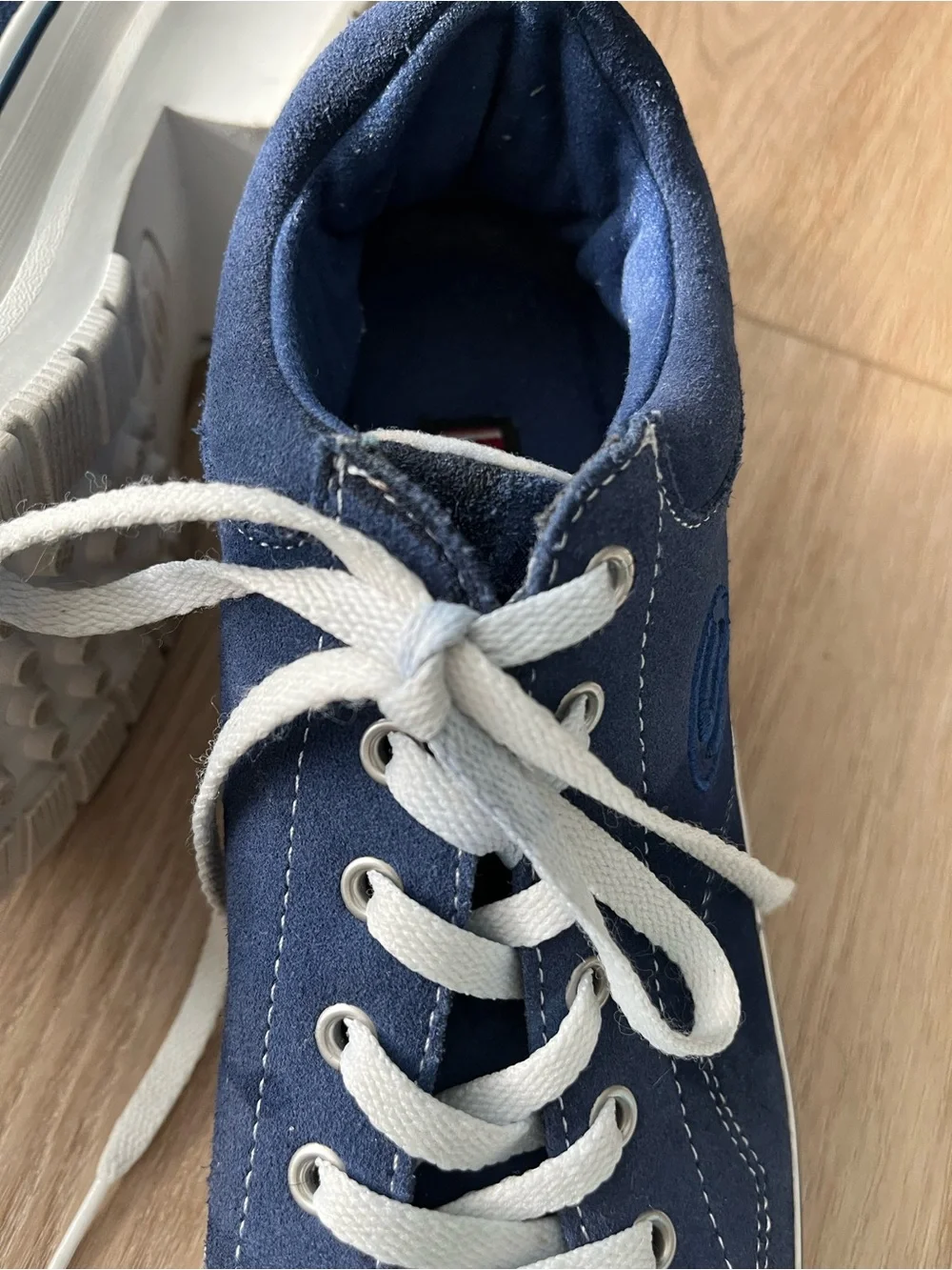 Skechers air cooled